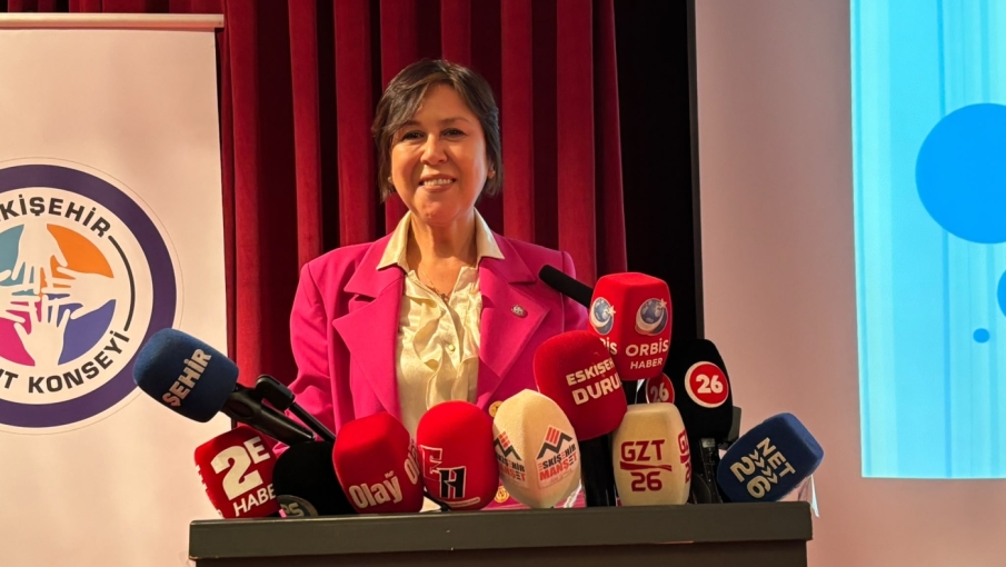 İnci Ülüğ: Bir kentin geleceği gençlerine ne kadar alan açtığıyla şekillenir